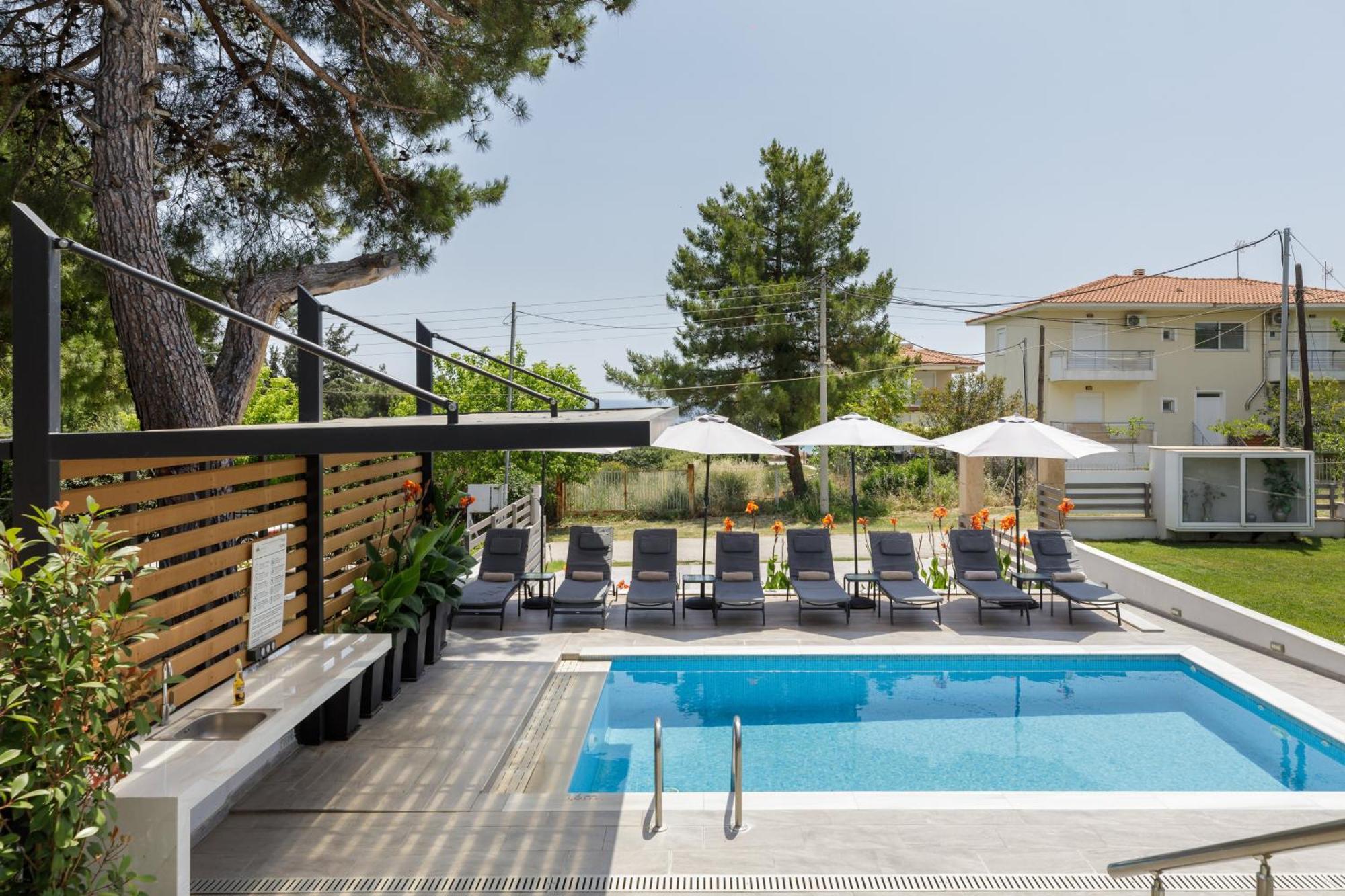 Villa Renaissance Experience Village *